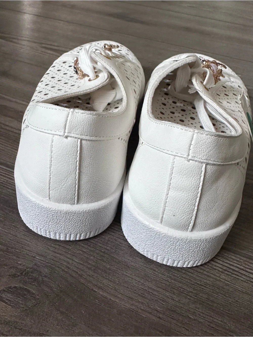 Dolce Vita Roxane Perforated Sneakers Size 8 Rhinestone Bee Butterfly Charms